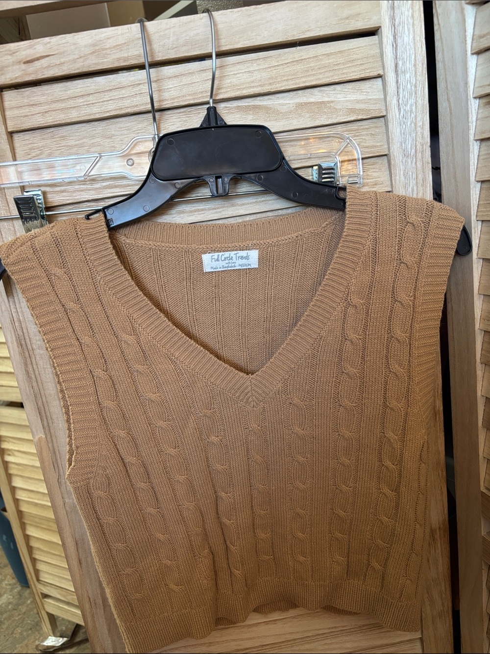 Girls Tan Cable-Knit V-Neck Sweater Vest Medium